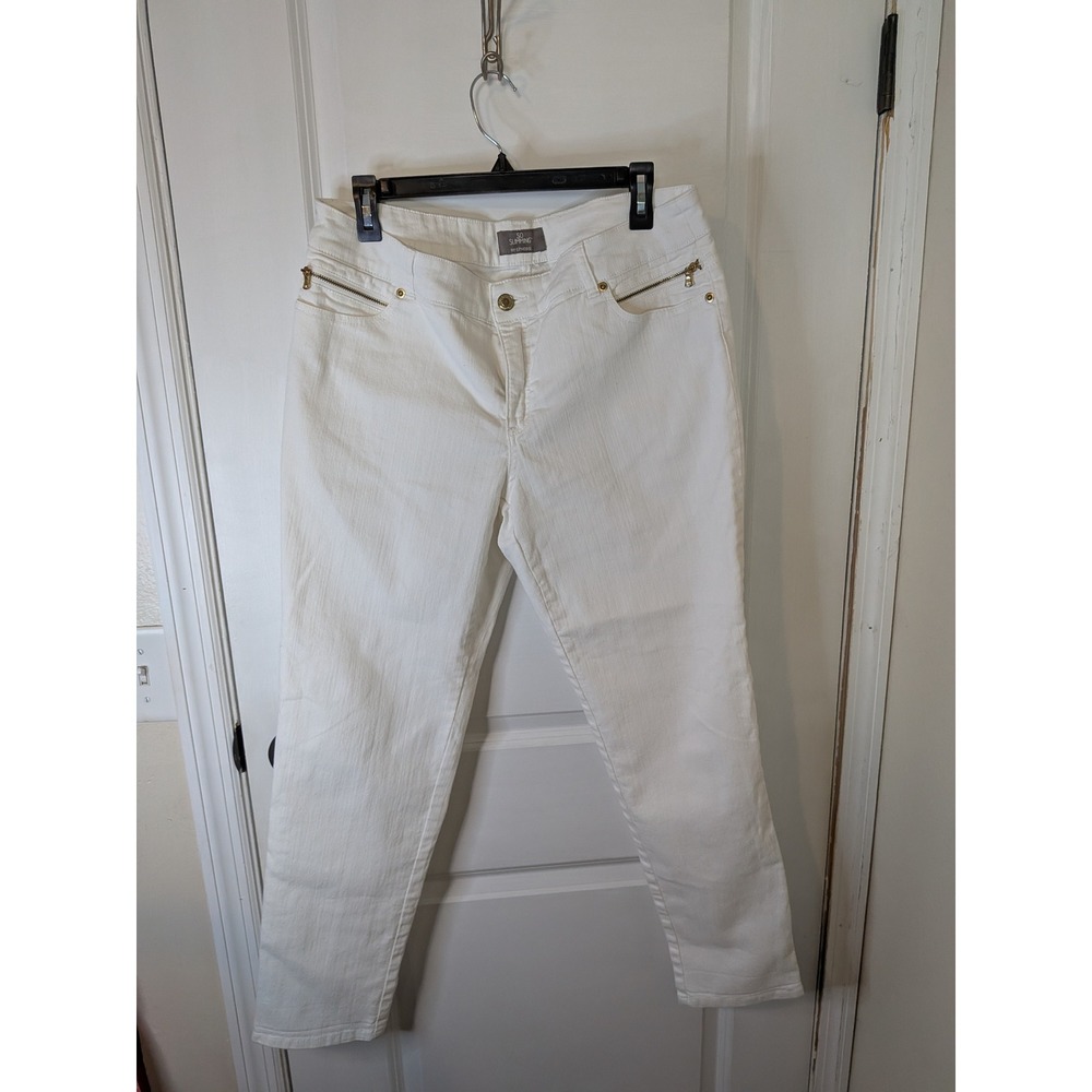 Chicos So Slimming White Straight Leg Jeans Gold Zipper Detail Womens Size 1.5‎